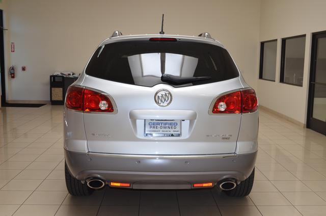 Buick Enclave 2011 photo 4