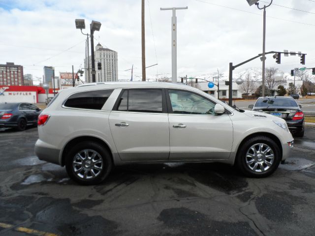 Buick Enclave 2011 photo 4