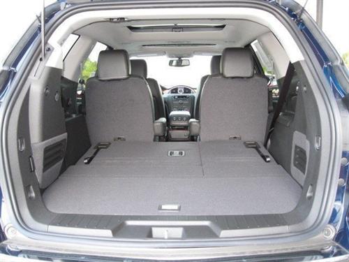 Buick Enclave 2011 photo 1