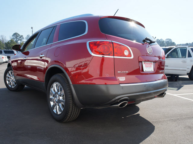 Buick Enclave 2012 photo 2