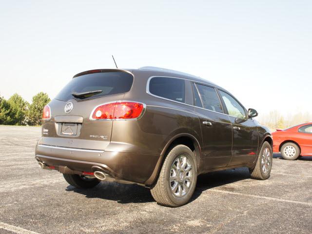 Buick Enclave 2012 photo 2