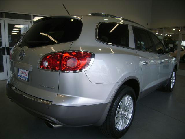 Buick Enclave 2012 photo 3