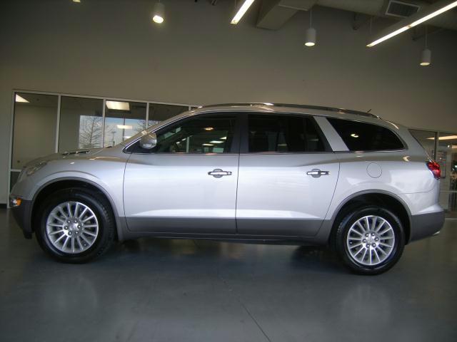 Buick Enclave 2012 photo 5