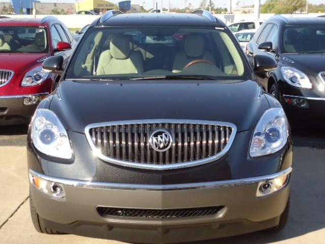 Buick Enclave 2012 photo 1