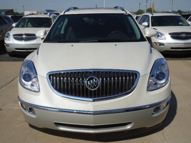 Buick Enclave 2012 photo 1