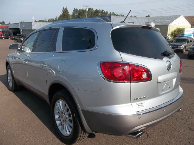 Buick Enclave 2012 photo 2