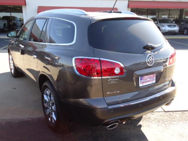 Buick Enclave 2012 photo 1