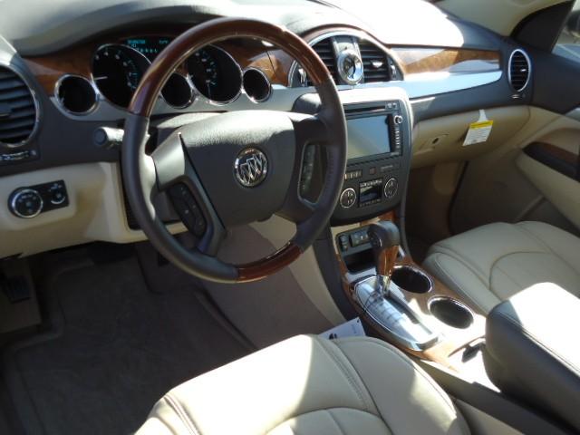 Buick Enclave 2012 photo 3