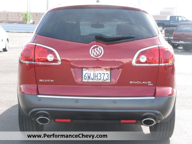 Buick Enclave 2012 photo 3