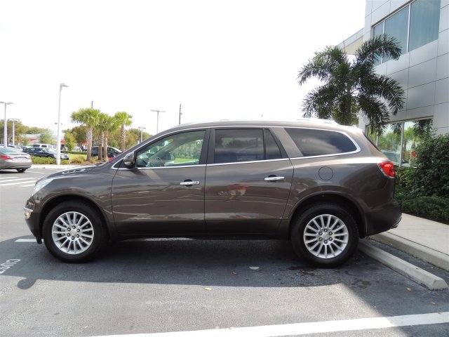 Buick Enclave 2012 photo 1