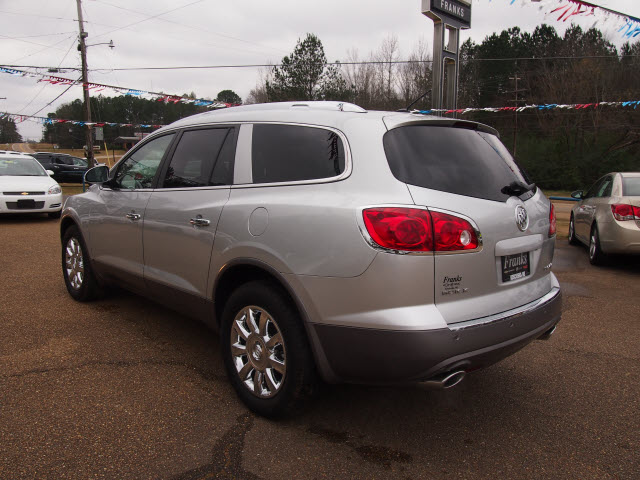 Buick Enclave 2012 photo 3