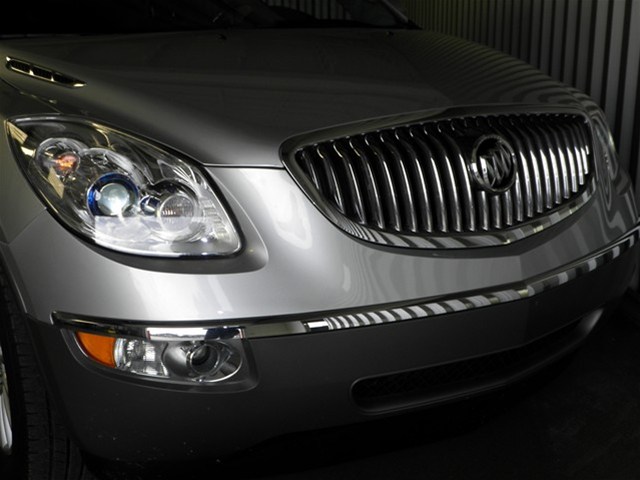 Buick Enclave 2012 photo 2