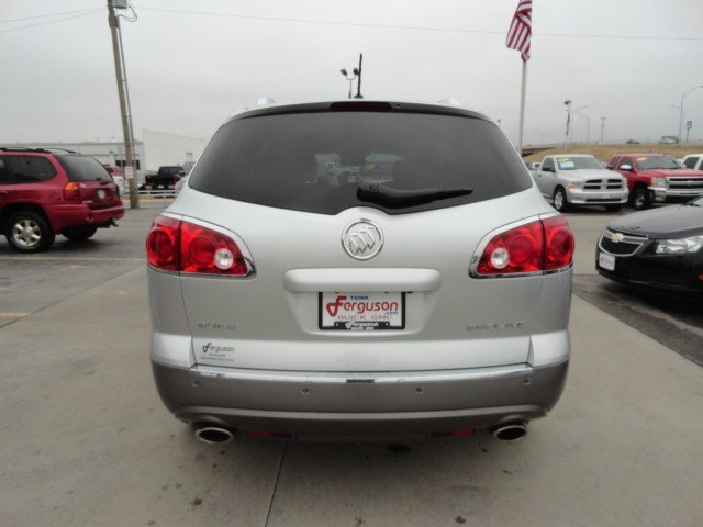 Buick Enclave 2012 photo 5