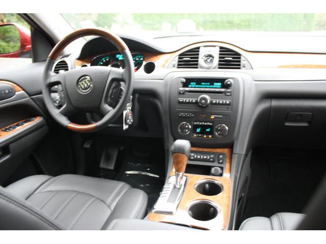 Buick Enclave 2012 photo 5
