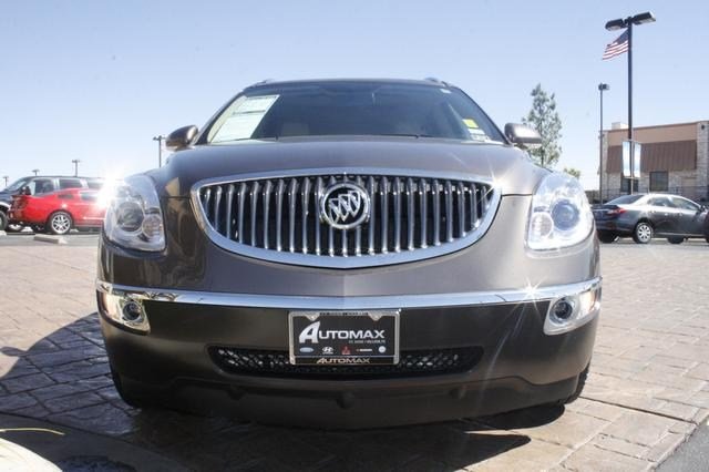 Buick Enclave 2012 photo 1