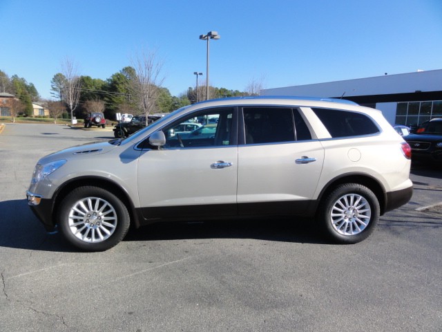 Buick Enclave 2012 photo 4