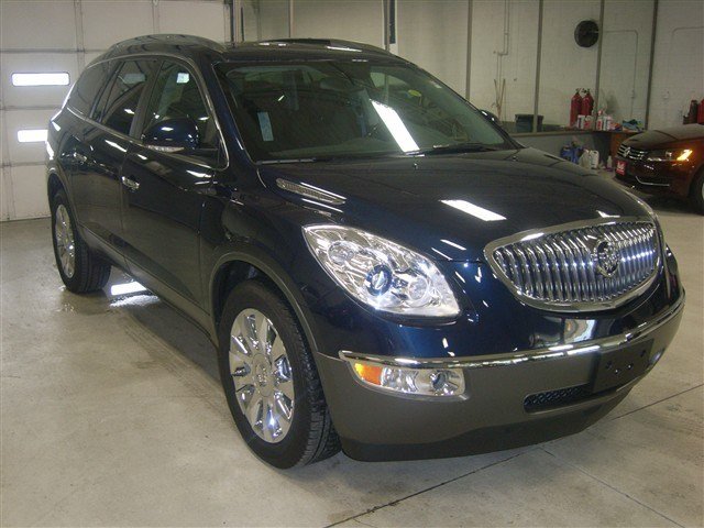 Buick Enclave 2012 photo 1