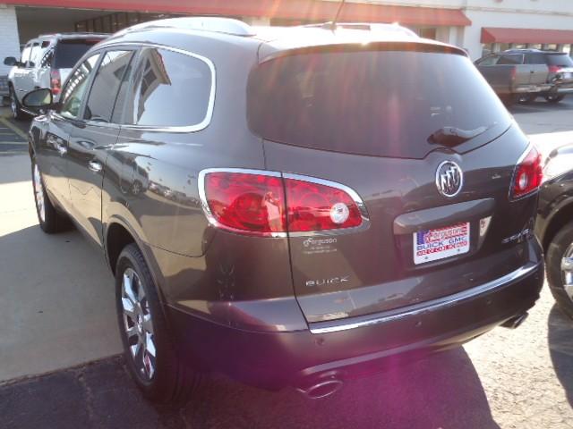 Buick Enclave 2012 photo 1