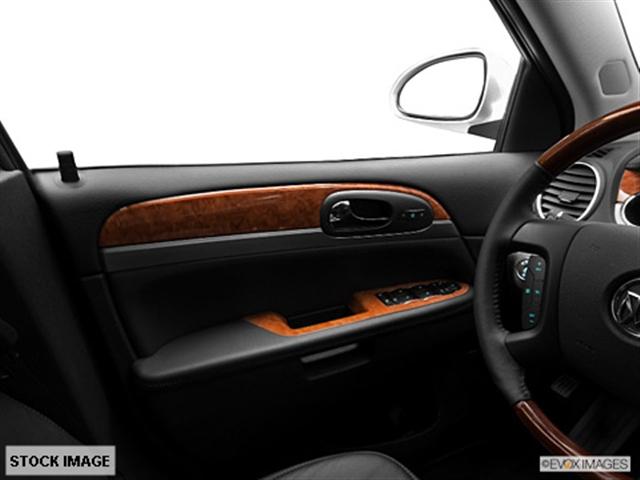 Buick Enclave 2012 photo 2