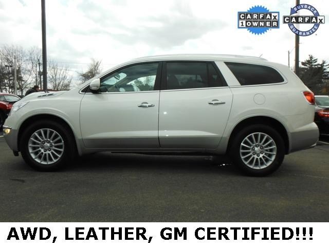 Buick Enclave 2012 photo 1