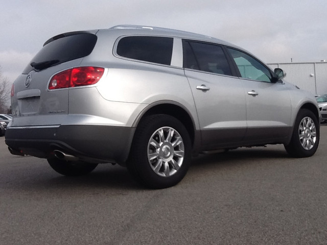 Buick Enclave 2012 photo 3