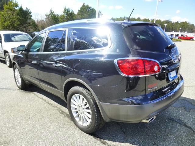 Buick Enclave 2012 photo 4