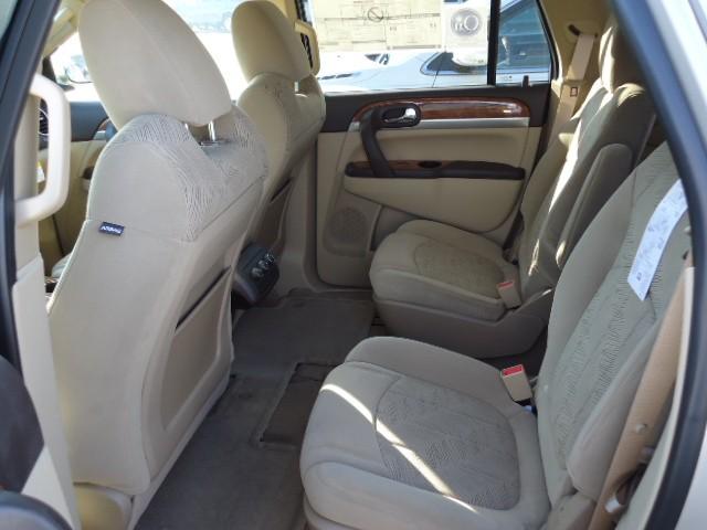 Buick Enclave 2012 photo 4