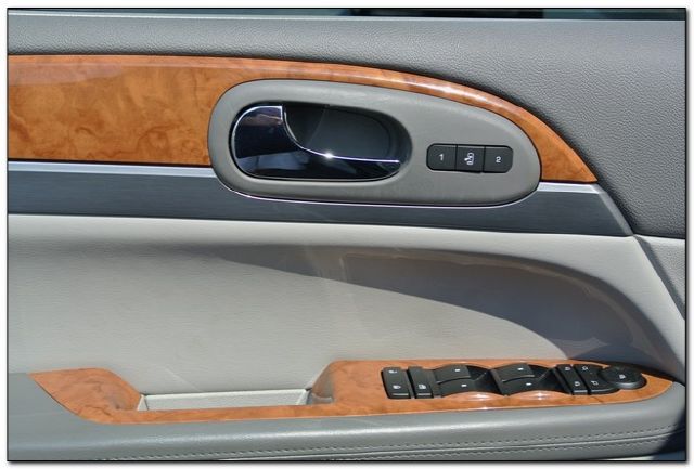 Buick Enclave 2012 photo 20