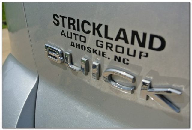 Buick Enclave 2012 photo 25