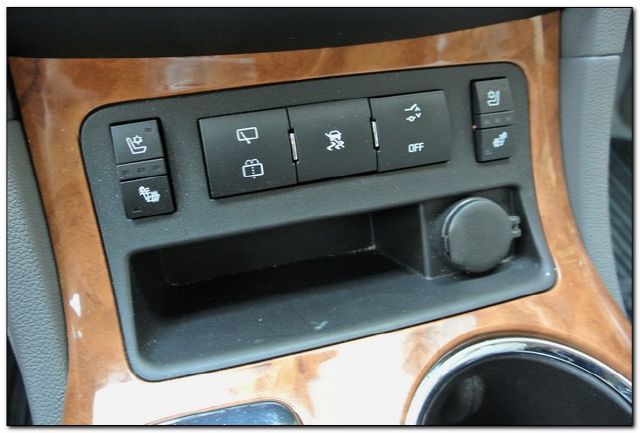 Buick Enclave 2012 photo 4