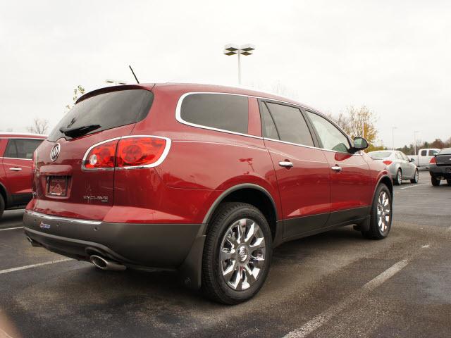 Buick Enclave 2012 photo 2