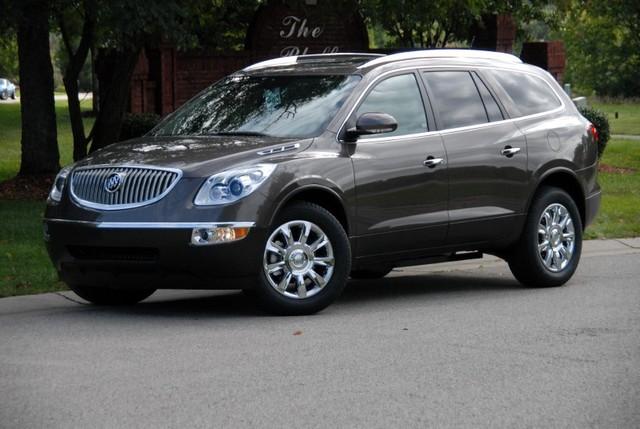 Buick Enclave 2012 photo 1