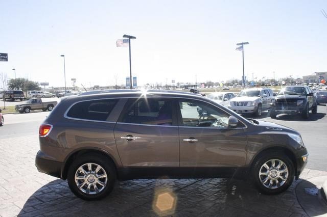 Buick Enclave 2012 photo 4