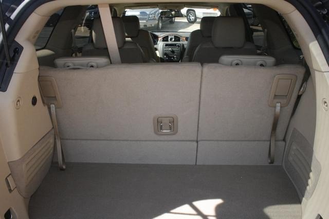 Buick Enclave 2012 photo 5