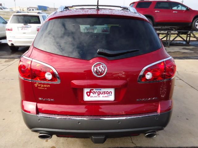 Buick Enclave 2012 photo 2