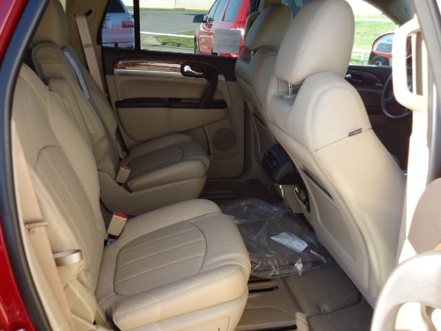 Buick Enclave 2012 photo 3
