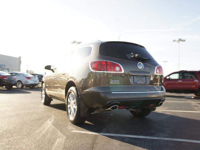 Buick Enclave 2012 photo 1