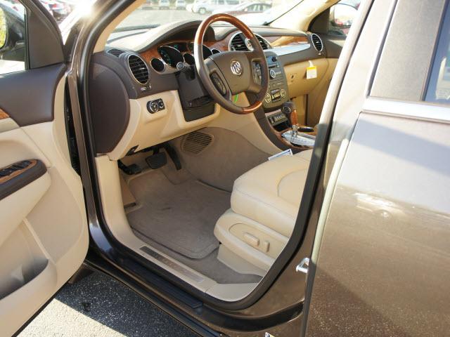 Buick Enclave 2012 photo 3