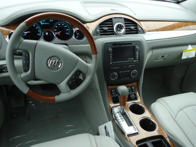 Buick Enclave 2012 photo 4
