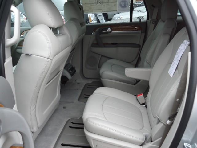 Buick Enclave 2012 photo 5