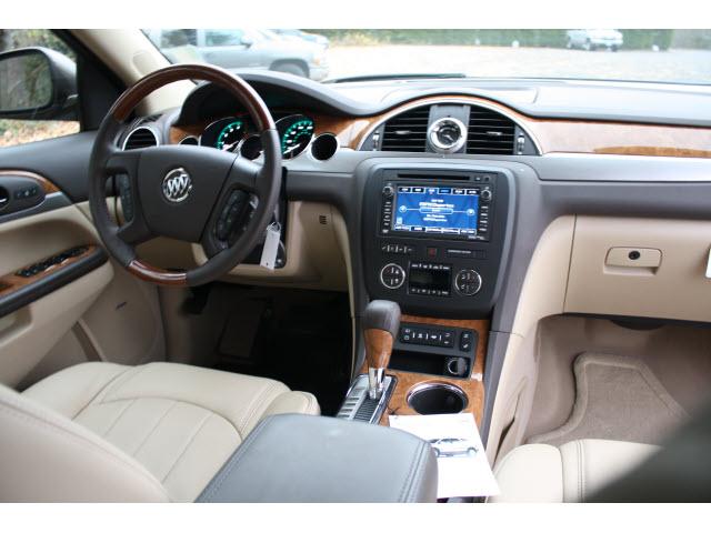 Buick Enclave 2012 photo 5