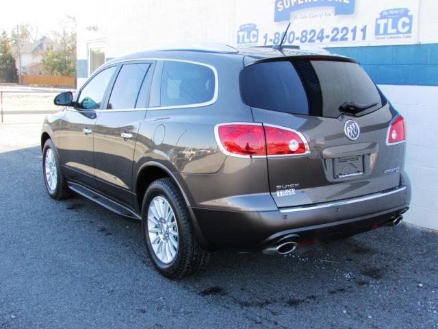 Buick Enclave 2012 photo 2