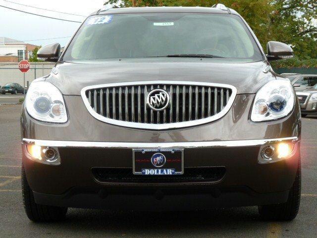 Buick Enclave 2012 photo 1