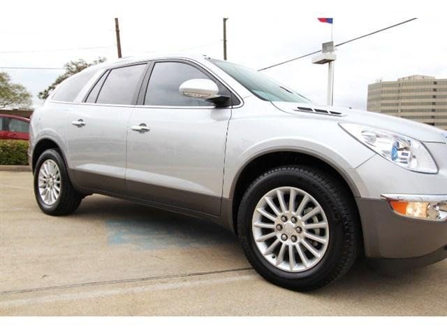 Buick Enclave 2012 photo 4