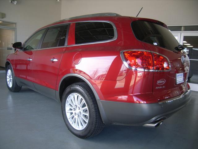 Buick Enclave 2012 photo 3