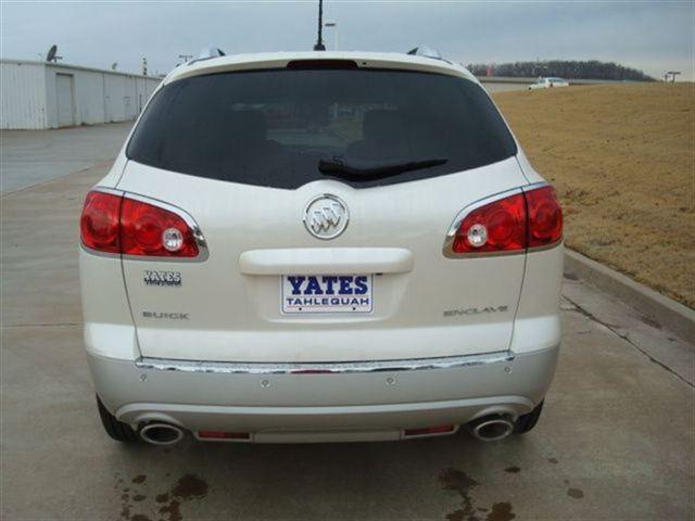 Buick Enclave 2012 photo 2