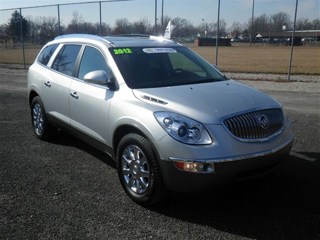 Buick Enclave 2012 photo 2