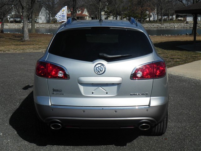 Buick Enclave 2012 photo 3