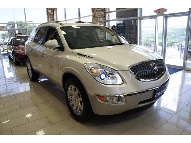 Buick Enclave 2012 photo 1