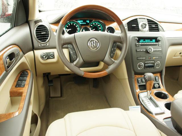 Buick Enclave 2012 photo 3